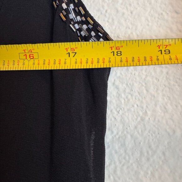 Gorgeous 1920s Flapper Gatsby Style Cocktail Dress - Picture 10 of 11